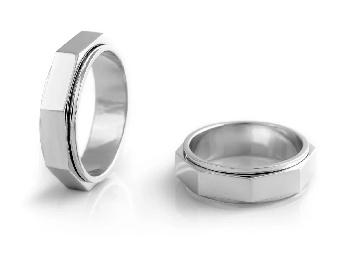 Snubní prsteny točící